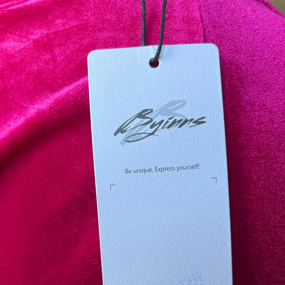 𝑩𝒀𝑰𝑵𝑵𝑺 𝑾𝑶𝑴𝑬𝑵'𝑺 𝑹𝑼𝑭𝑭𝑳𝑬 𝑾𝑹𝑨𝑷 𝑫𝑹𝑬𝑺𝑺 - Picture 3 of 4